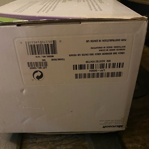 XBOX 360 KINECT SENSOR - Picture 5 of 6